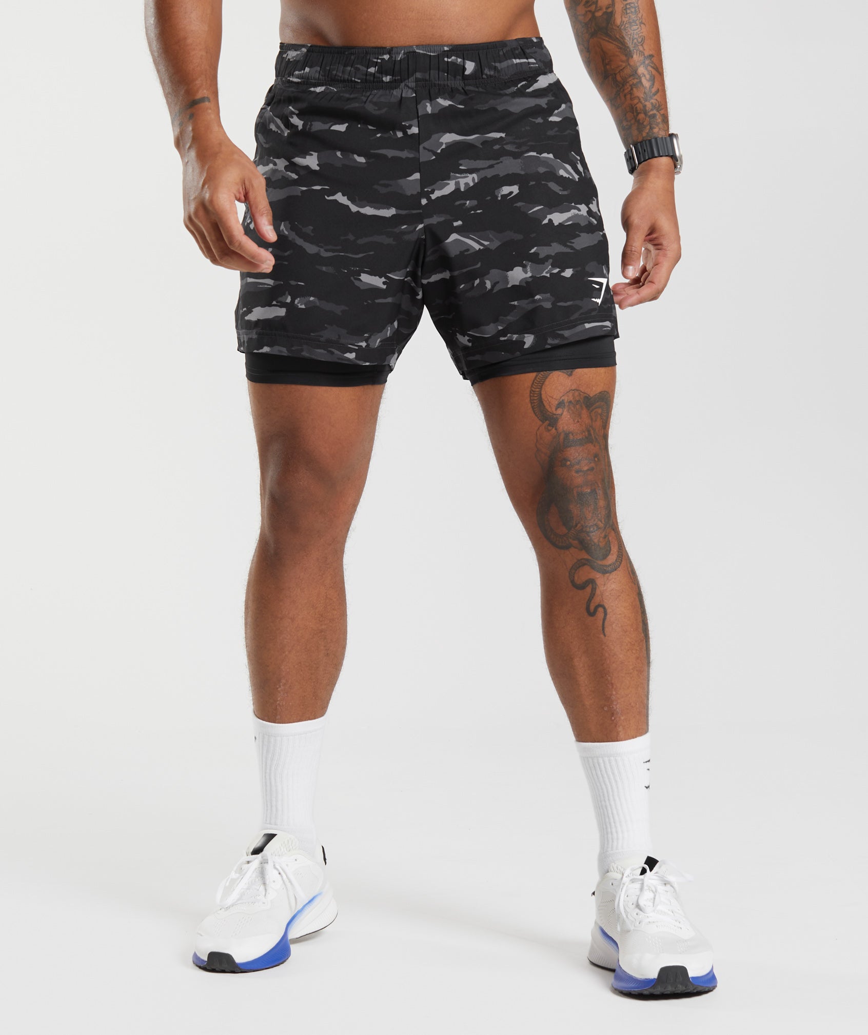 Gymshark Sport 5 2 In 1 Shorts - Black/Silhouette Grey