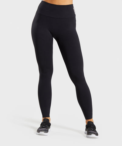 black workout leggings