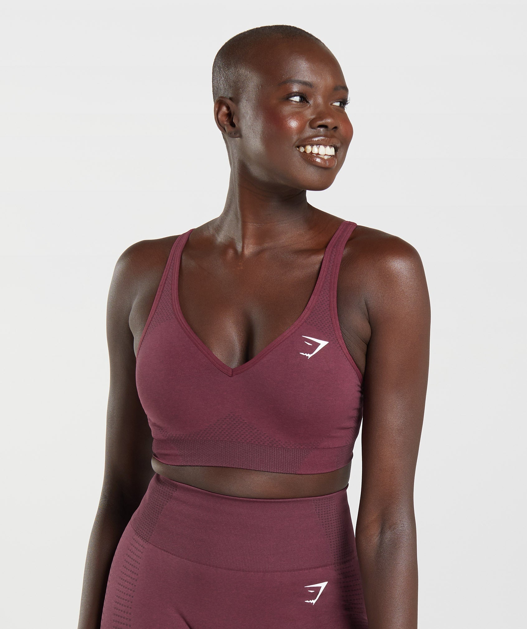 Gymshark Vital Seamless 2.0 V Neck Sports Bra - Baked Maroon Marl