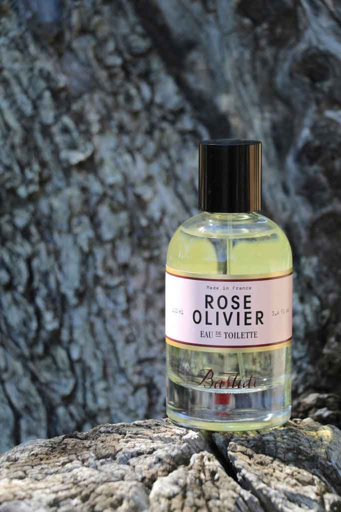 Bastide Rose Olivier Eau de Toilette sur un Olivier