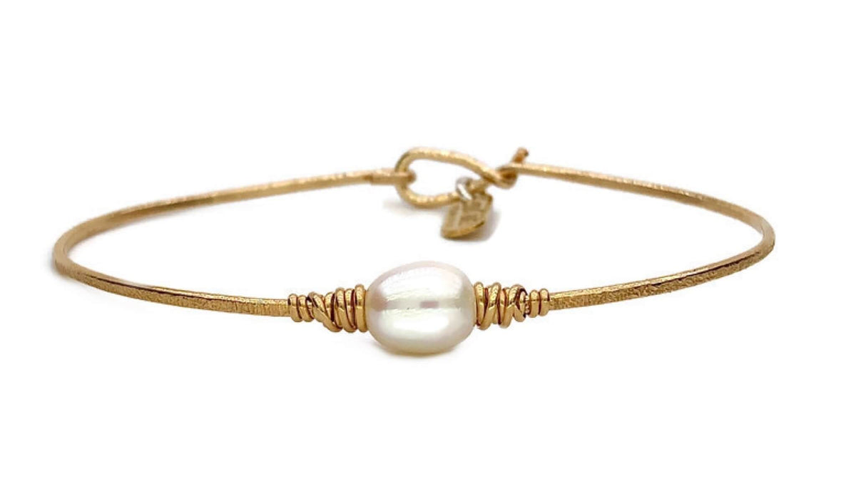 earth grace trinity pearl bracelet