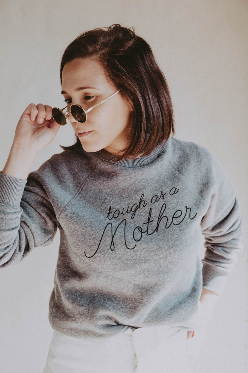 Græder Har det dårligt narre Tough as a Mother Sweatshirt - Unisex Sweatshirt | The Bee & The Fox