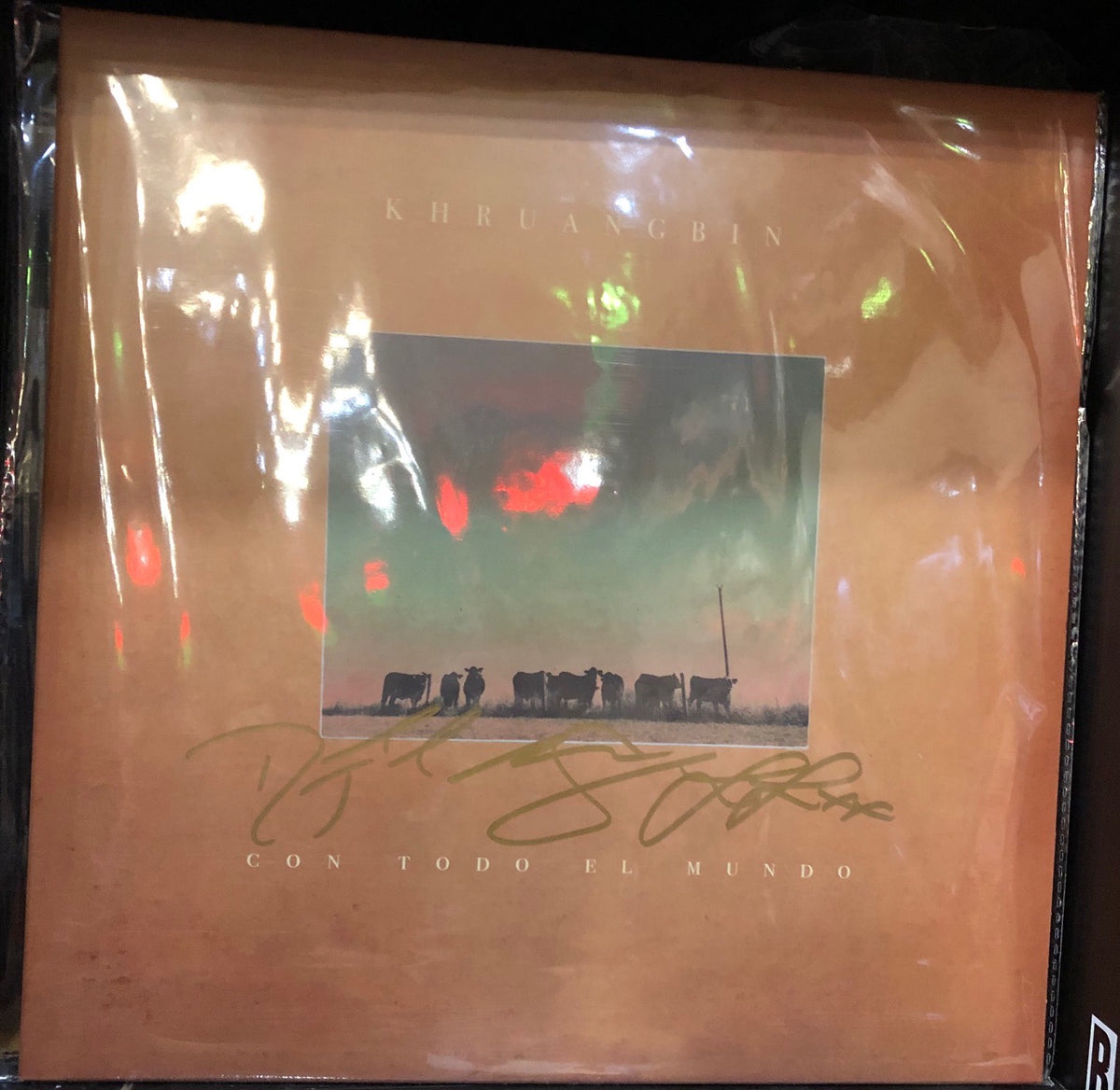 Signed Autographed - Khruangbin – Con Todo El Mundo - Mint LP