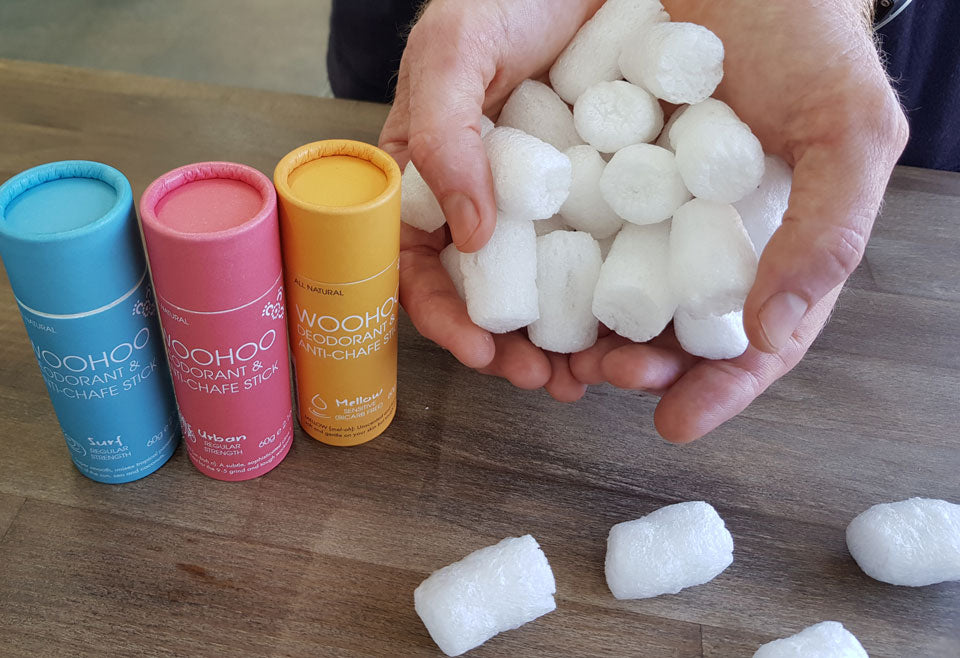 Compostable packaging peanuts