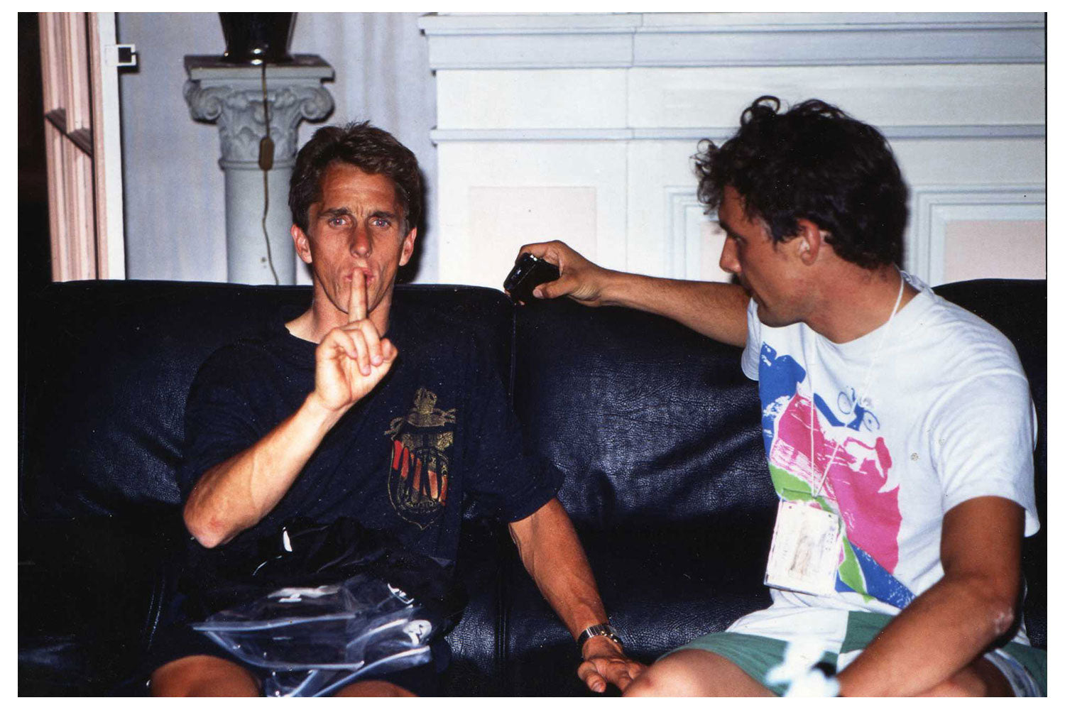 William Fotheringham interviewing Greg LeMond the night before Greg won the world’s in 1989. Photo: Mark Wohlwender.