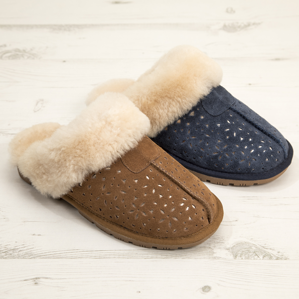 pavers slipper boots