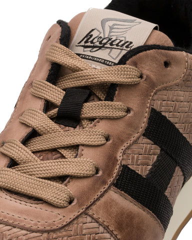 Retro Running Sneaker