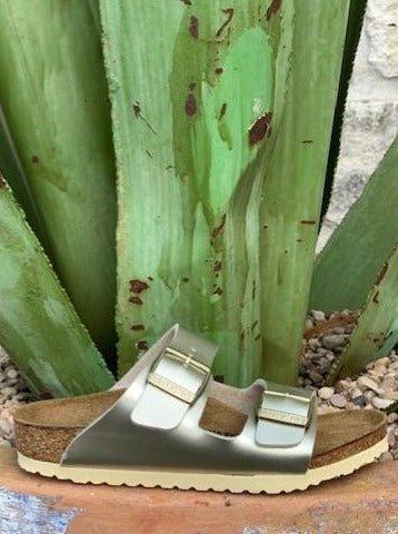 birkenstock arizona metallic green