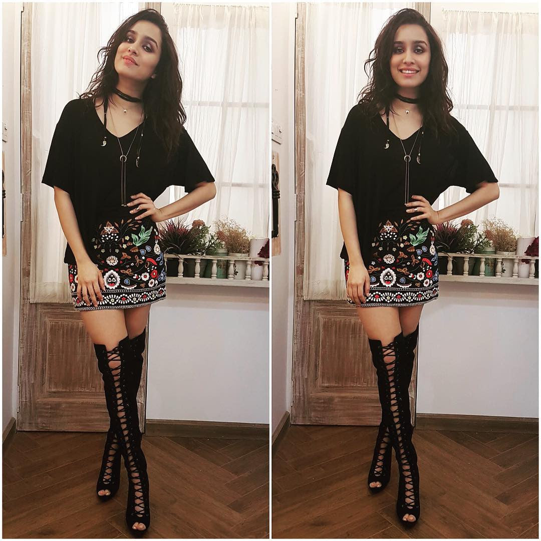 Shraddha Kapoor was seen in a black embroidered mini skirt with a black t-shirt at Nach Baliye 8