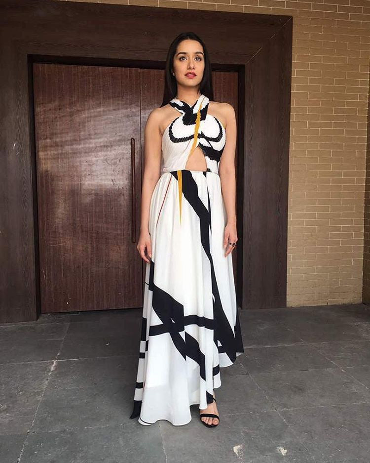 Shraddha Kapoor Looked Beautiful In Her Latest Summer Fashion Look
