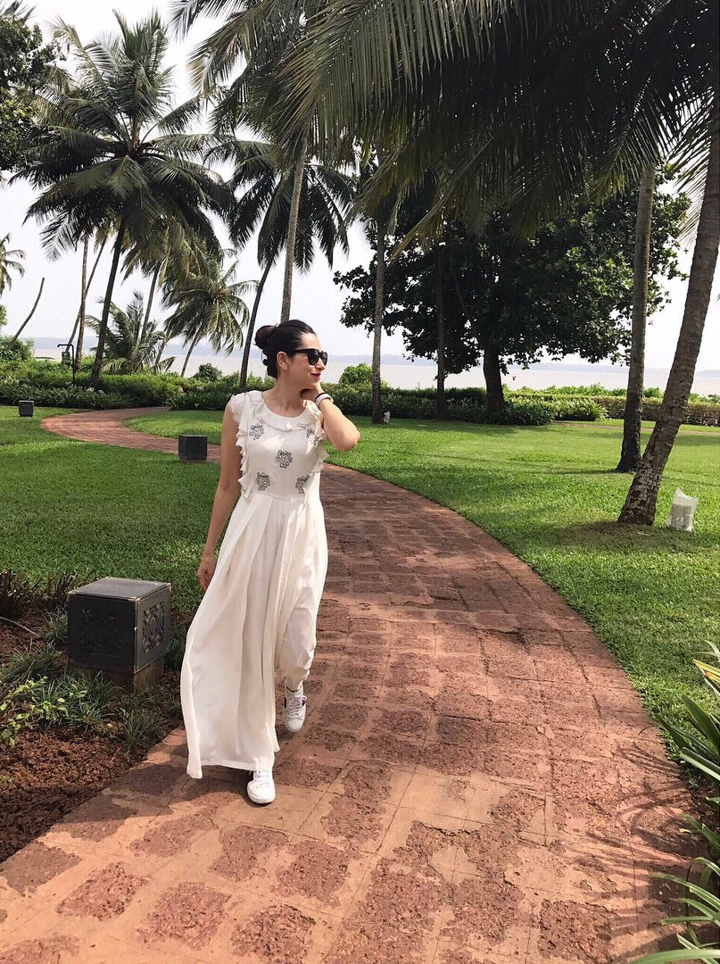 Karishma Kapoor In Her Latest All White Summer Fashion Look