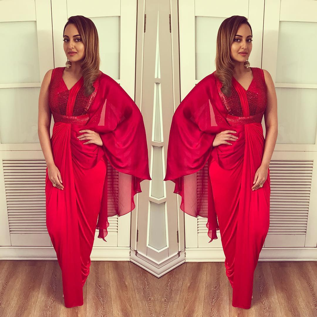 Sonakshi Sinha Gives U How To Look Gorgeous On This Festive Season