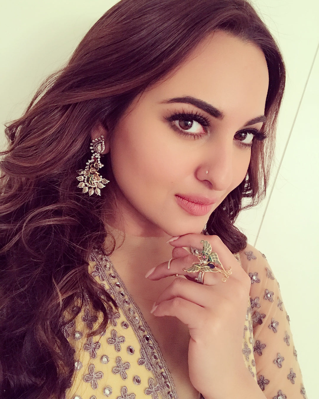 Sonakshi Sinha’s Look Wows In Falguni and Shane Peacock Anarkali Suit