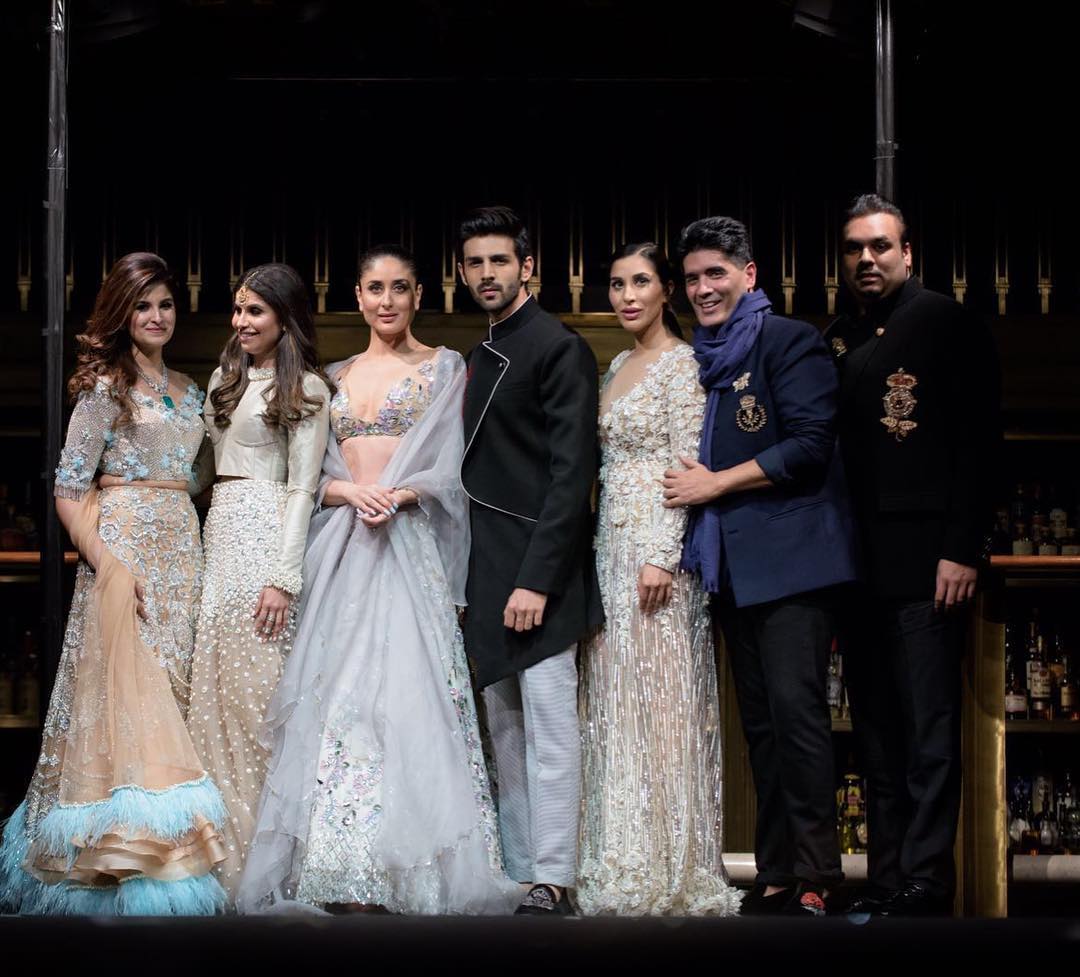 Summer Couture collection, Manish chose his favourite muse Kareena Kapoor Khan and the very dapper Kartik Aaryan.