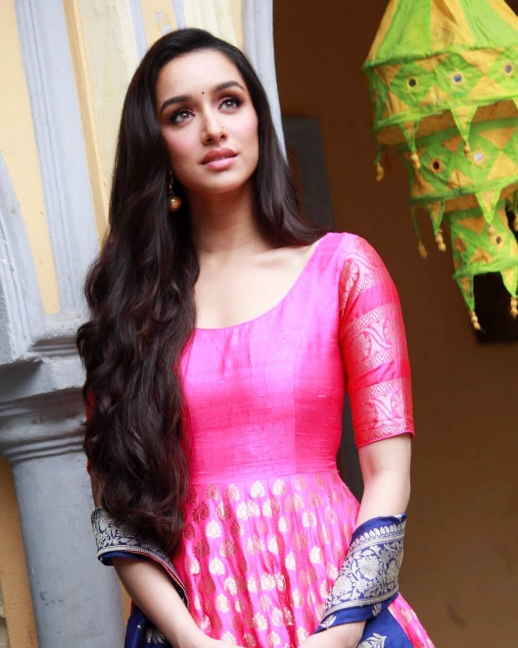 Shraddha Kapoor in Bageecha Banaras's Fuschia Pink Anarkali Suit