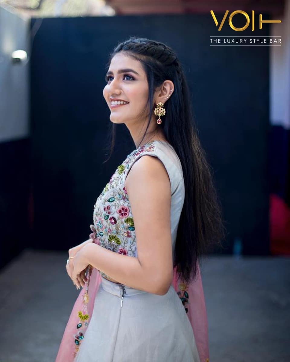 Priya Prakash Varrier's ethnic look in latest Instagram pic is breaking the internet