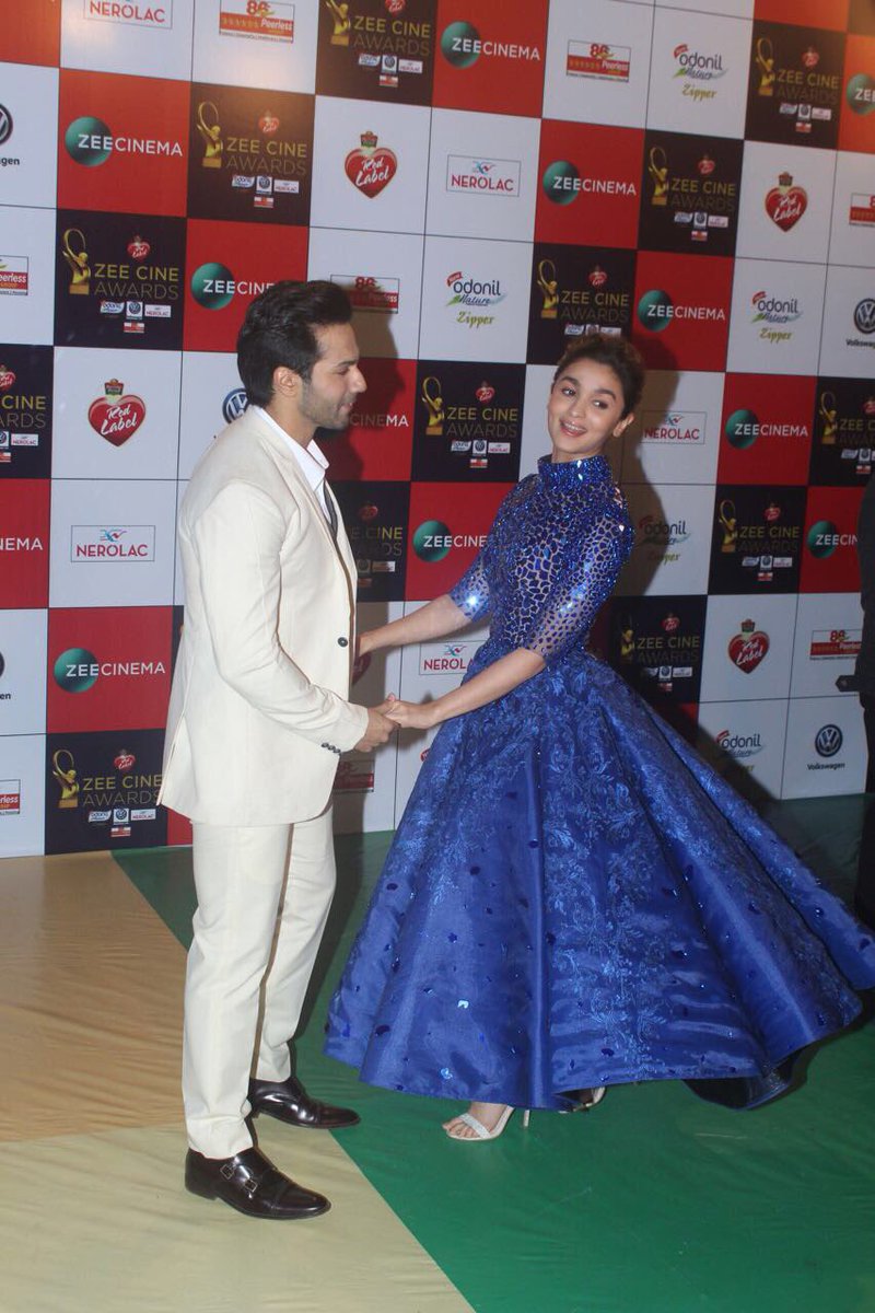 Alia Bhatt Just Gave Us The Perfect Red Carpet Look At Zee Cine Awards 2018