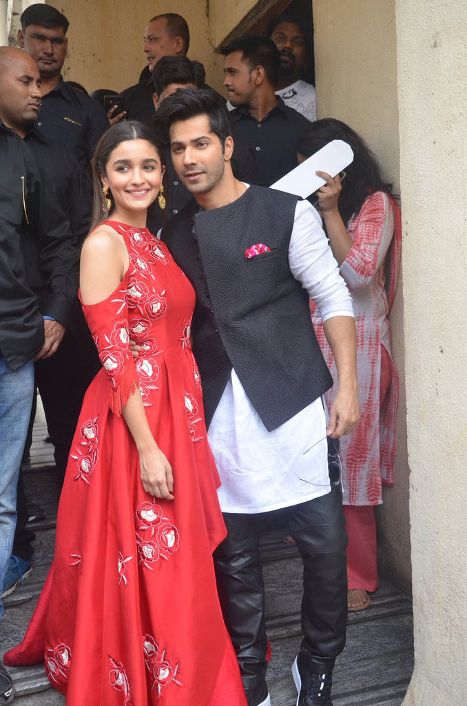 Alia Bhatt & Varun Dhawan at Badrinath Ki Dulhaniya trailer launch