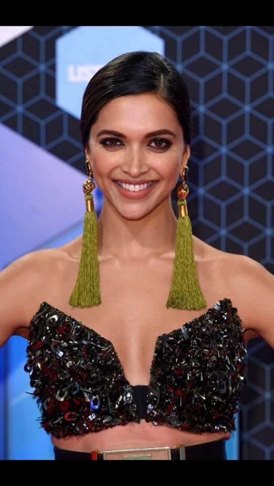 DEEPIKA-PADUKON