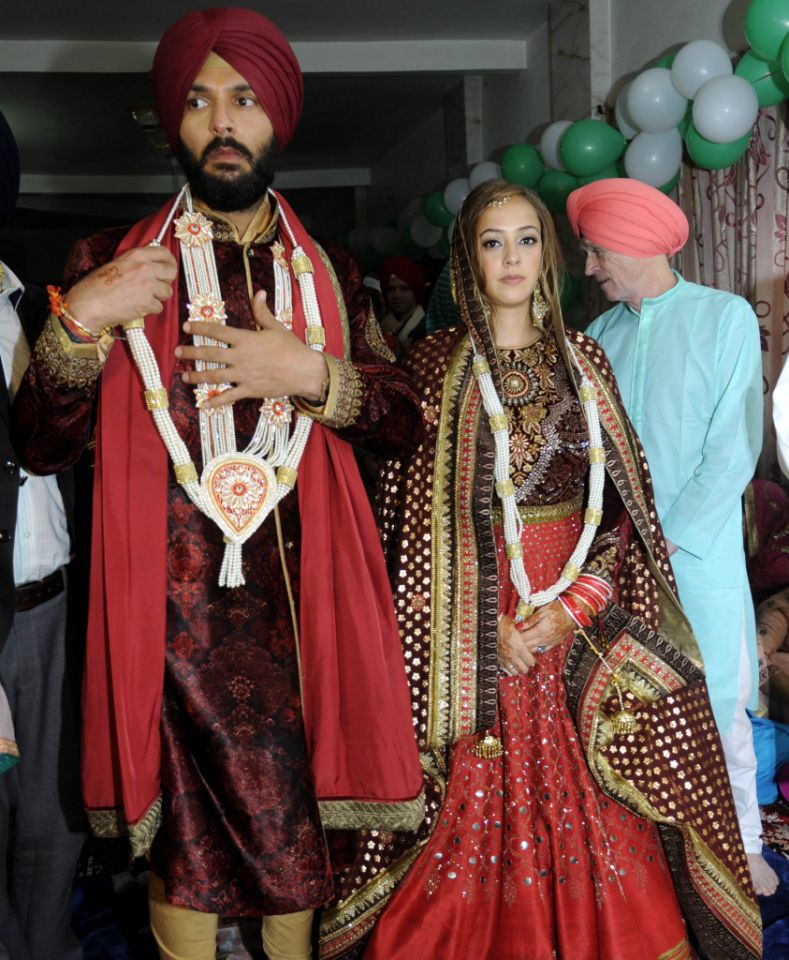 yuvraj-singh-&-hazel-keech-wedding-images