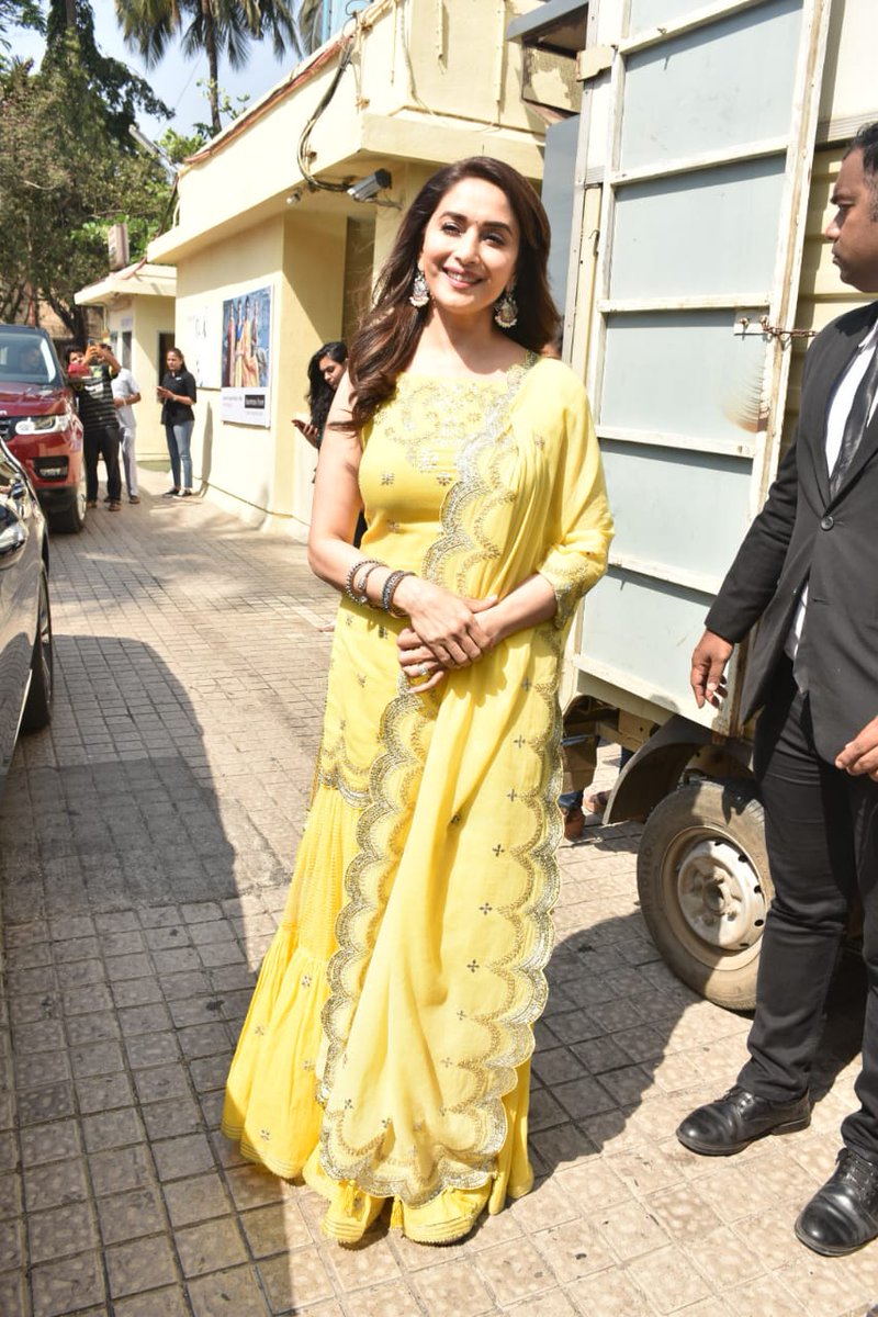 Madhuri Dixit Looks Like a Sunflower at The Trailer Launch of her Upcoming Film Kalank