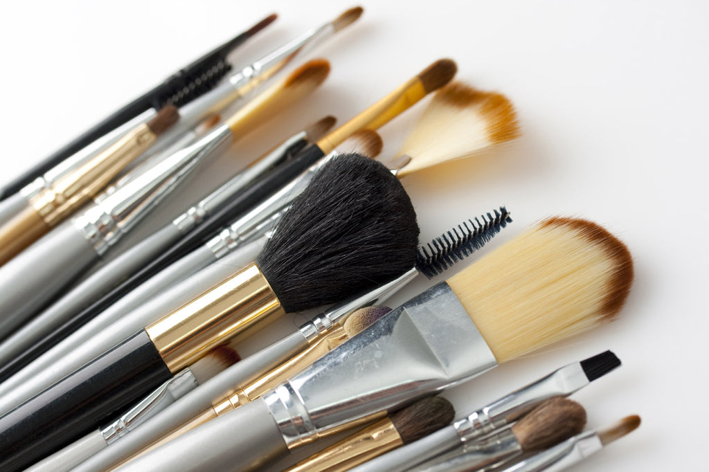 designer-makeup-tools