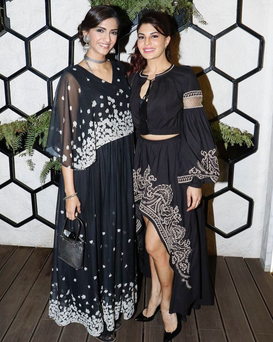 Jacqueline Fernandez & Sonam Kapoor Looked Beautiful
