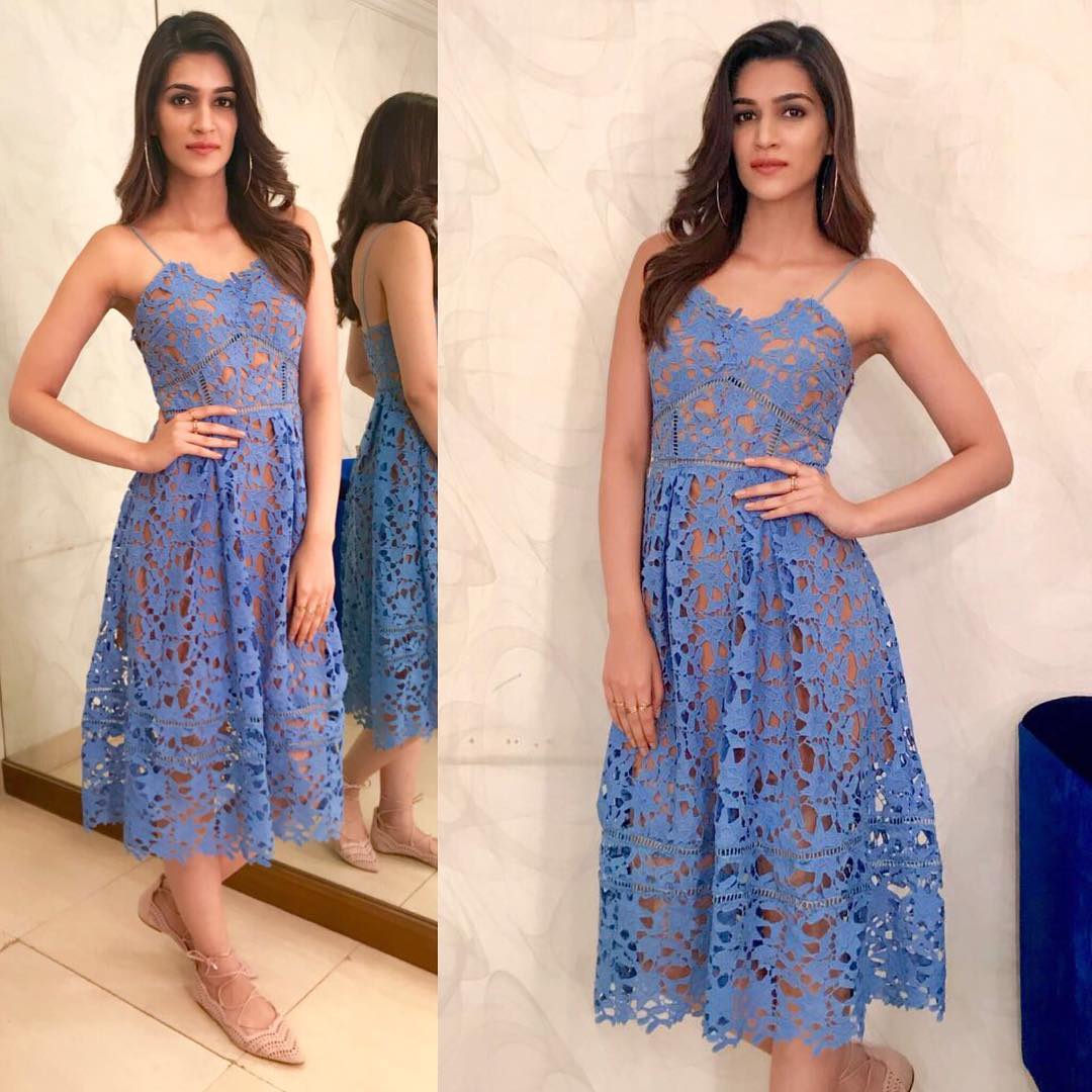 Kriti Sanon‘s style game is on fire and nothing says hotness better than animal print. The beauty embraces her wild side in a Roberto Cavalli