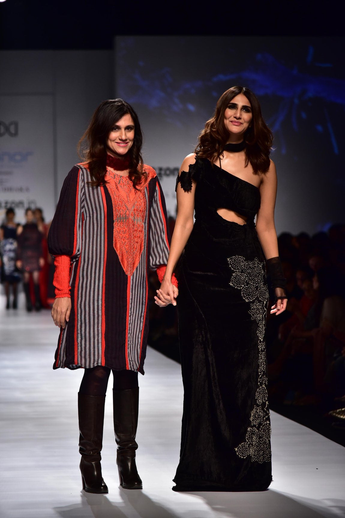 Vaani Kapoor Looked Like Black Magic in Rina Dhaka's Designer Gown at Amazon India Fashion Week 2017