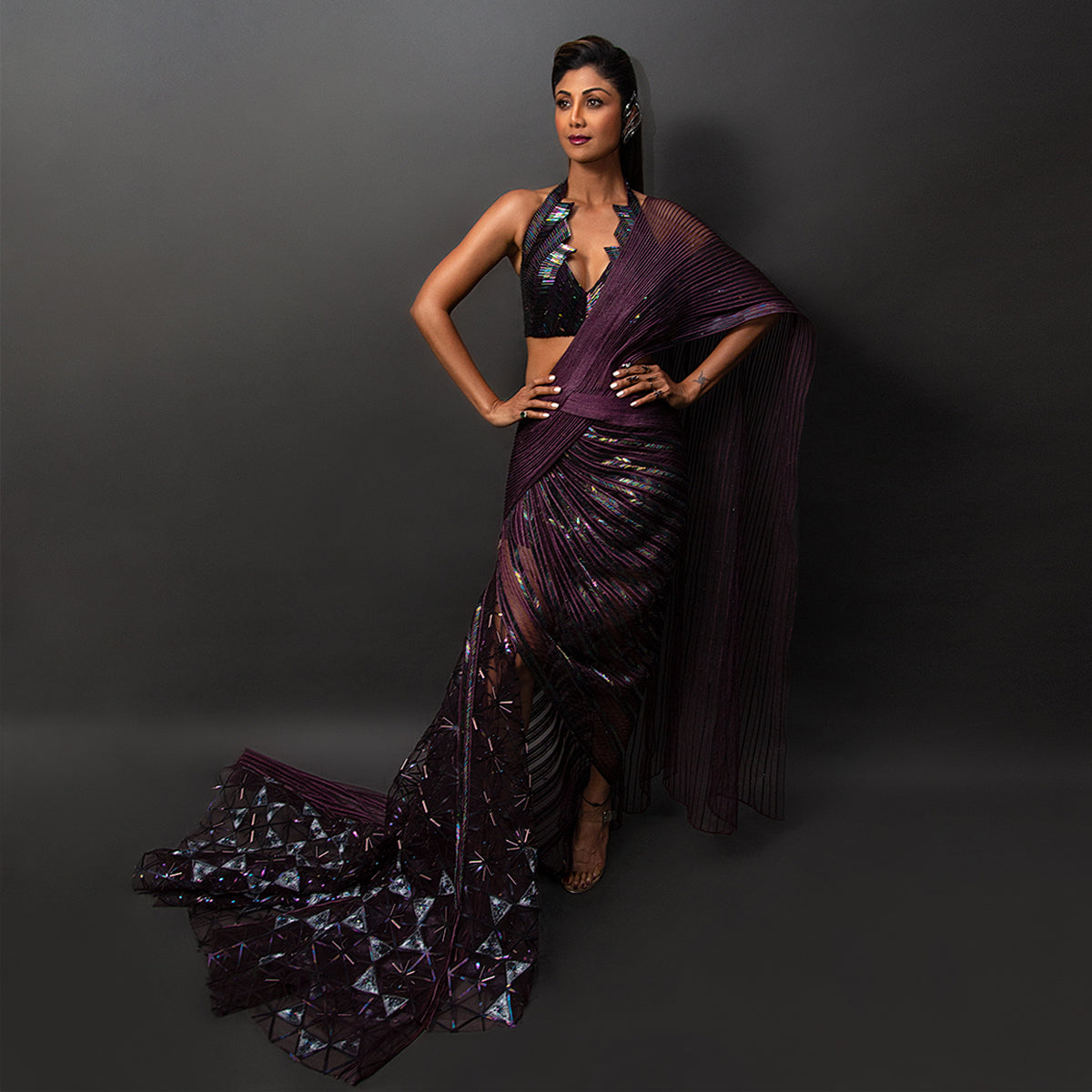 Amit-Aggarwal's-couture-collection-Crystalis-makes-its-debut-at-India-Couture-Week-2018