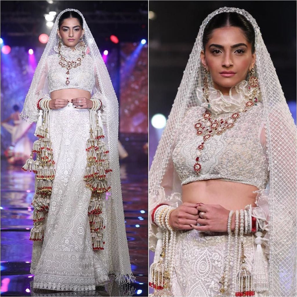 Sonam Kapoor The Real Fashionista Of B’town In Abu Jani Sandeep Khosla's Wedding Collection