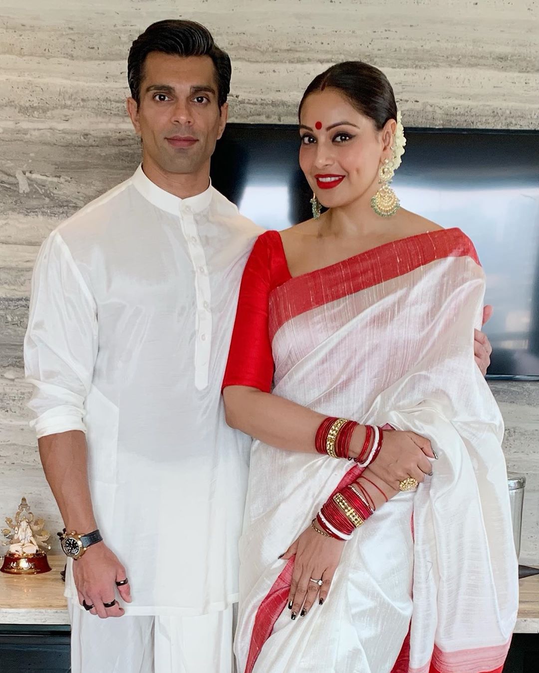 Bipasha Basu in Red And White Saree