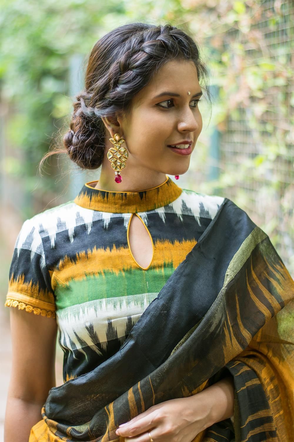 high-neck-saree-blouse
