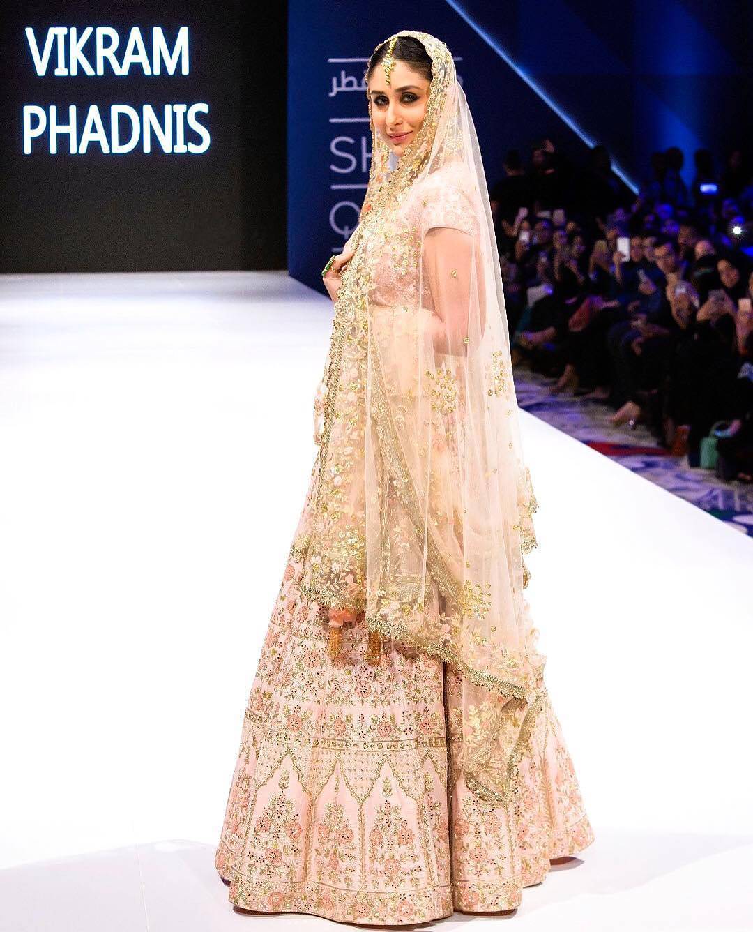 Kareena Kapoor Looked Beautiful & Fashionable In Vikram Phadnis’s Bridal Outfit