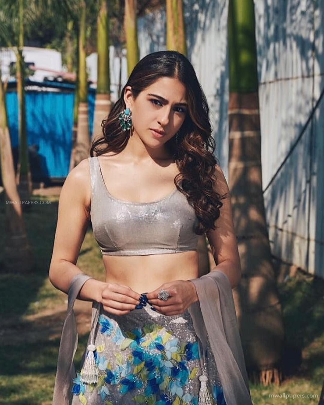 SARA-ALI-KHAN