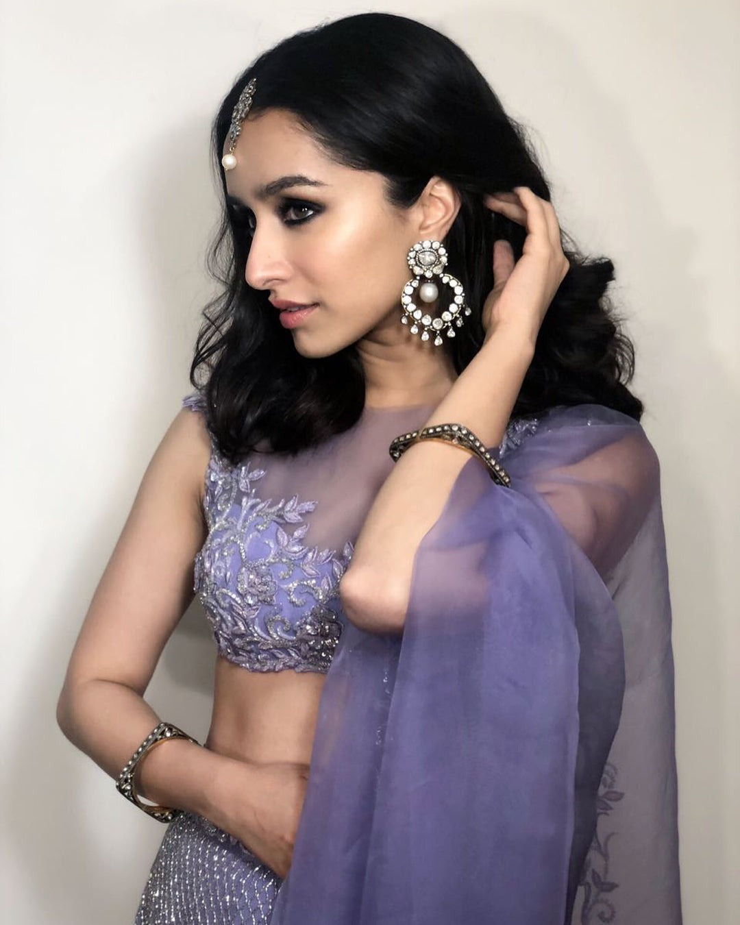 Shraddha-Kapoor-in-Kresha-Bajaj-Zaveri's-Designer-Lavender-Lehenga