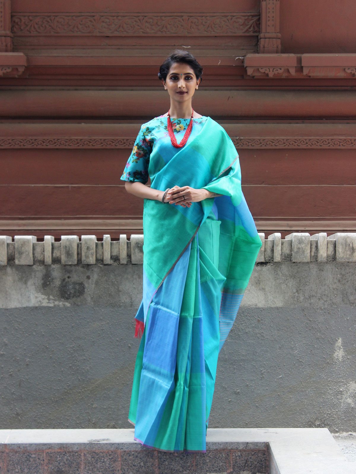latest-silk-saree-blouse-designs