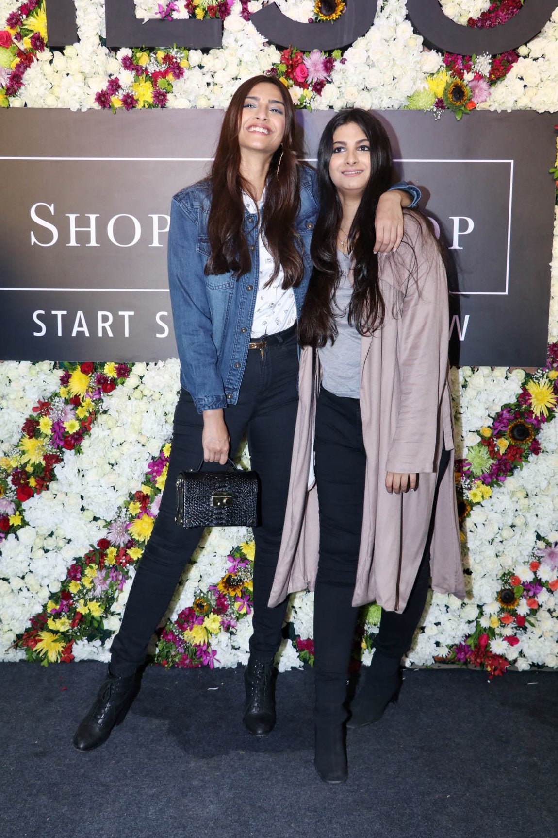Sonam Kapoor & her Sister Rhea Kapoor at the launch of their fashion store