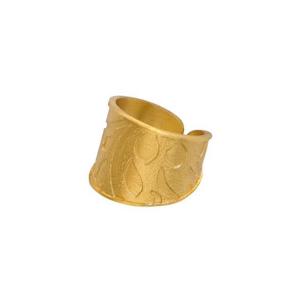 https://stephaniekantis.com/collections/core/products/royal-ring