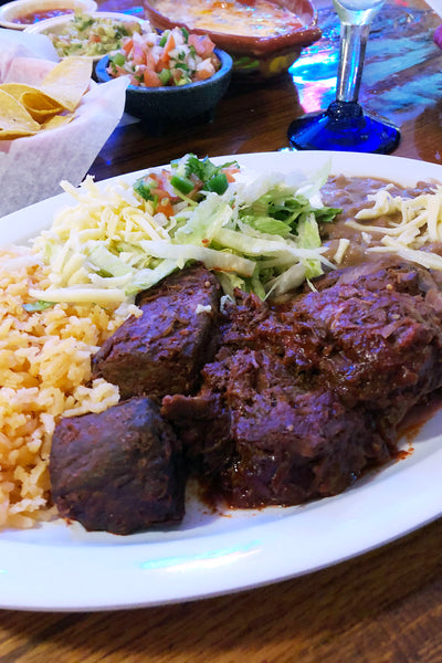 ShopMucho goes to La Herradura on Summer Ave. for lunch