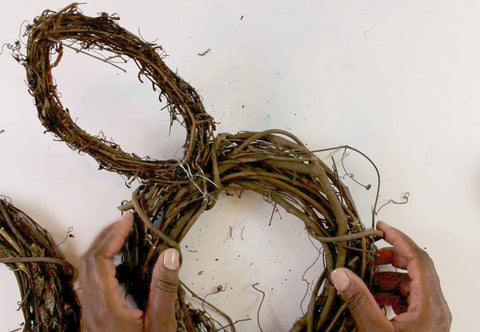 easy DIY bunny wreath using twig wreaths