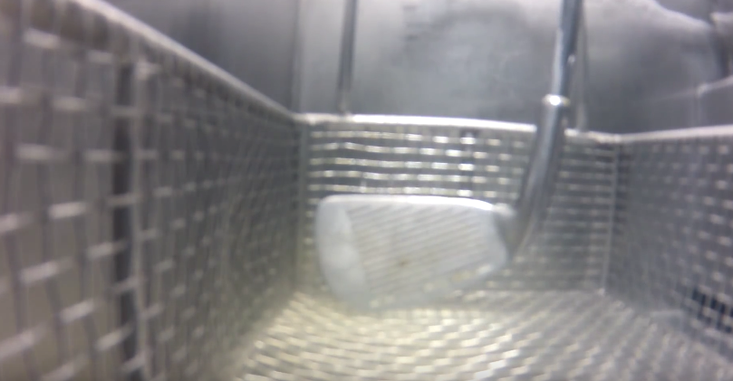 ultrasonic cleaning of golf clubs