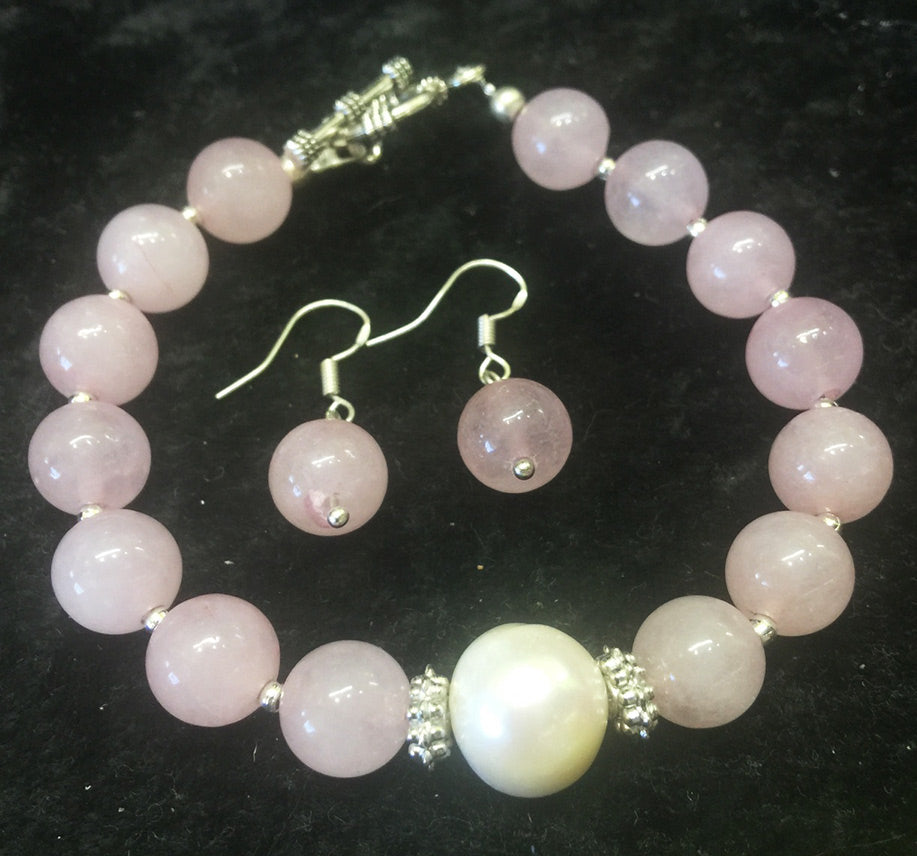 Barbie’s one-off Crystal & Pearl jewellery designs - bracelet & earrings 