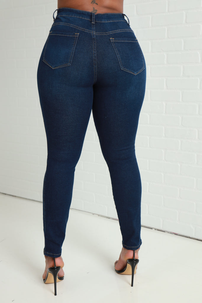 Been Awhile Hourglass High Rise Stretchy Jeans - Dark Wash - grundigemergencyradio