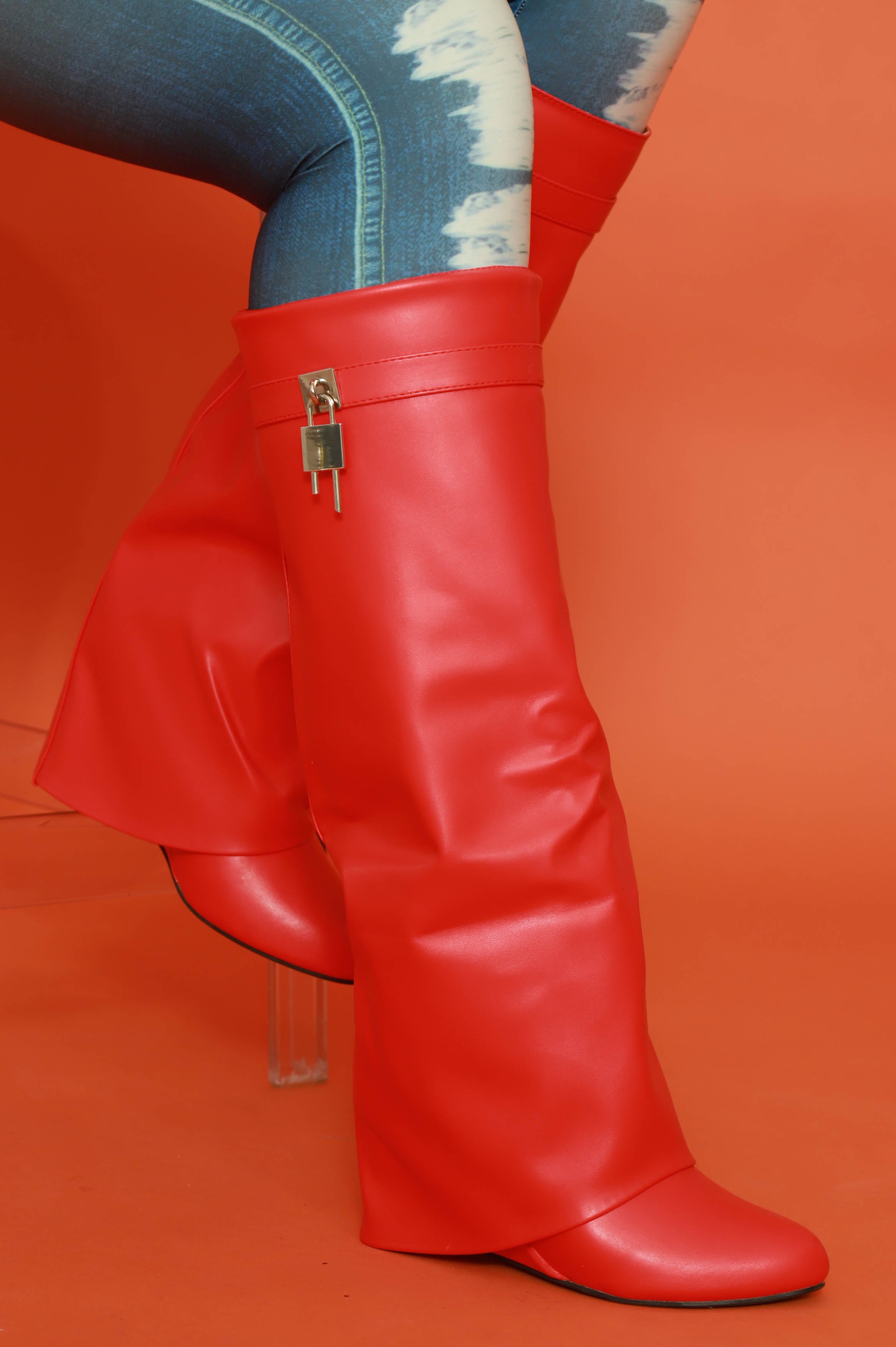 Lock & Key Faux Leather Knee High Boot - Red - grundigemergencyradio