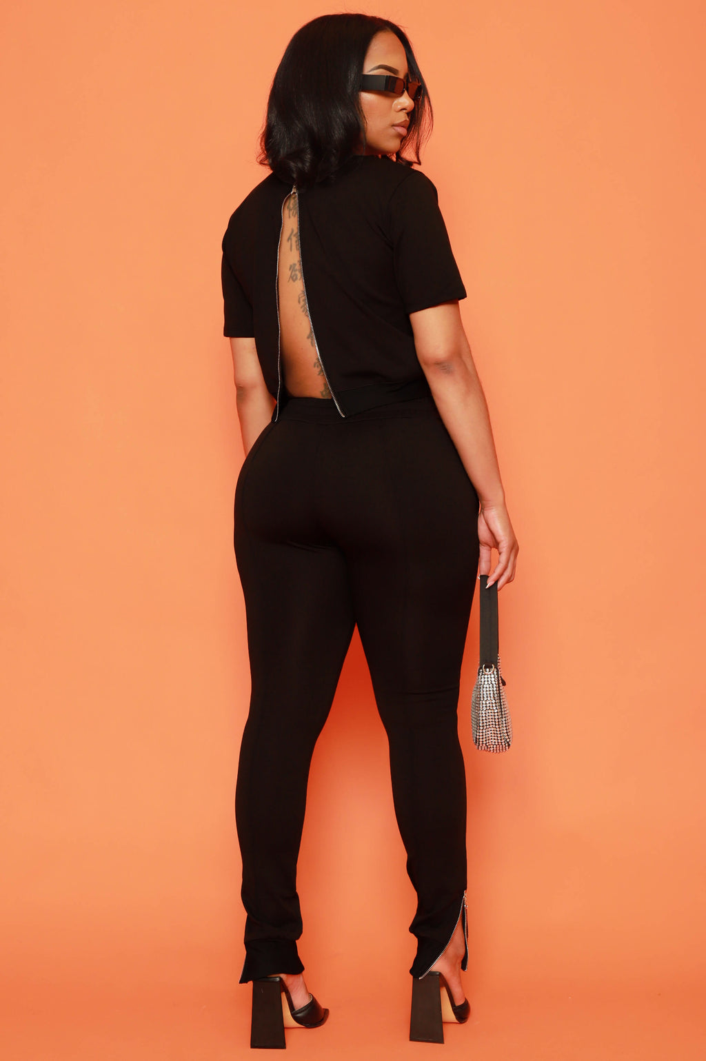 Unveiled Reverse Zip Short Sleeve Pants Set - Black - grundigemergencyradio