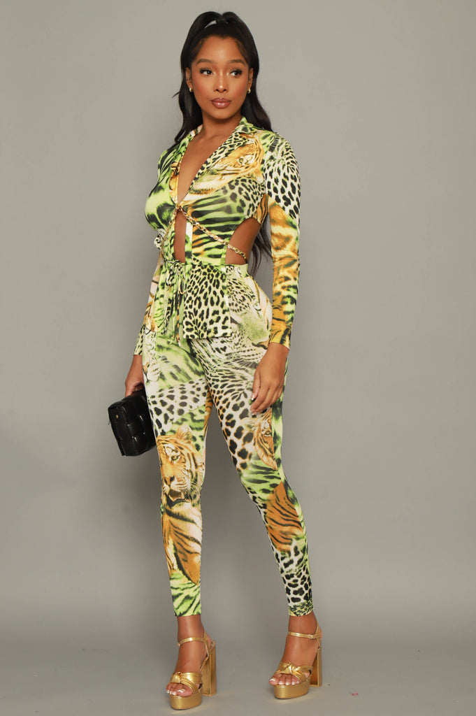 Speak On It Animal Print Leggings Set - Green Multicolor - grundigemergencyradio