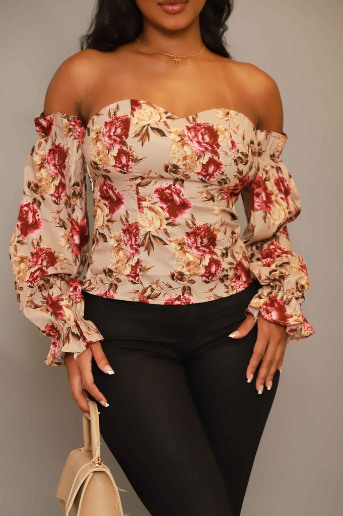 Dollhouse Off The Shoulder Floral Top - Coffee - grundigemergencyradio