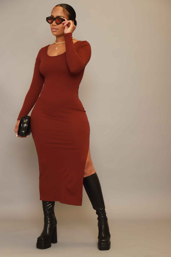 Good Love Scoop Neck Midi Dress - Merlot - grundigemergencyradio