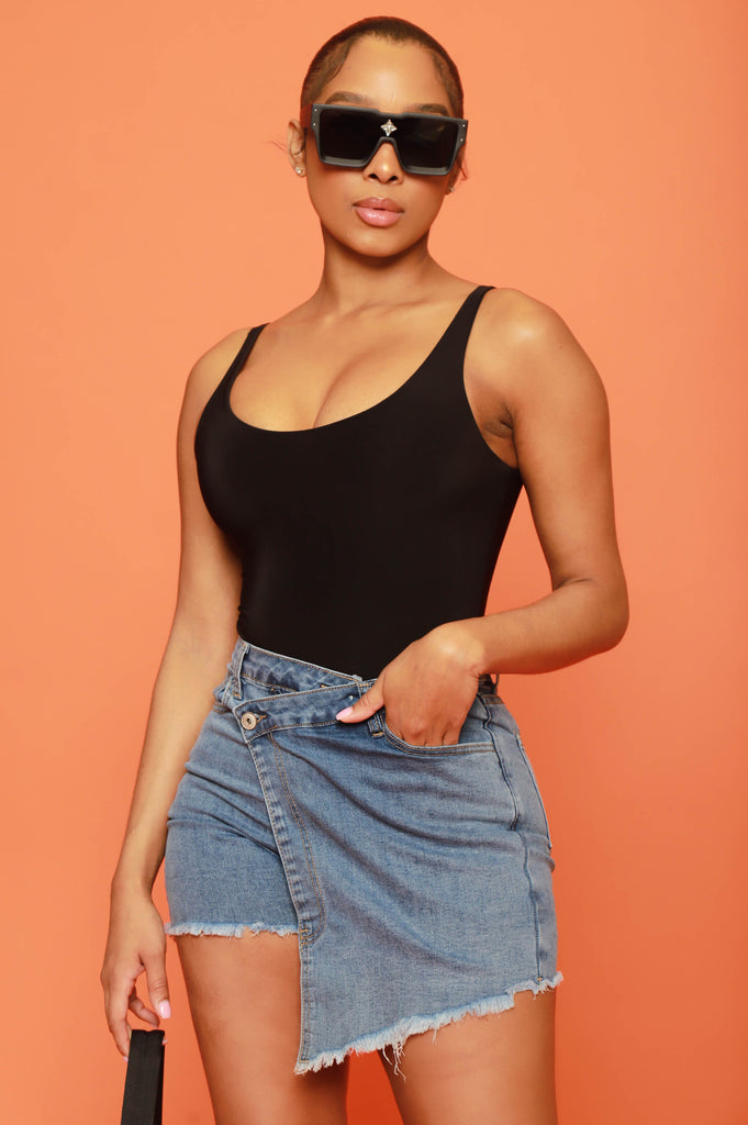 Invest Simple Shaping Tank Bodysuit - Black - grundigemergencyradio